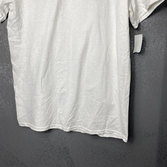 Altru funny white “Strangers” (spoof of Friends) short sleeve t-shirt. size M - Picture 4 of 7